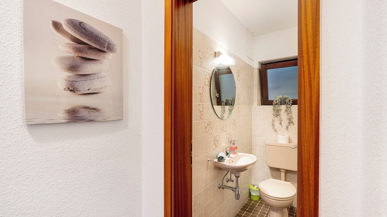 Photo of Bathroom in Scheuern