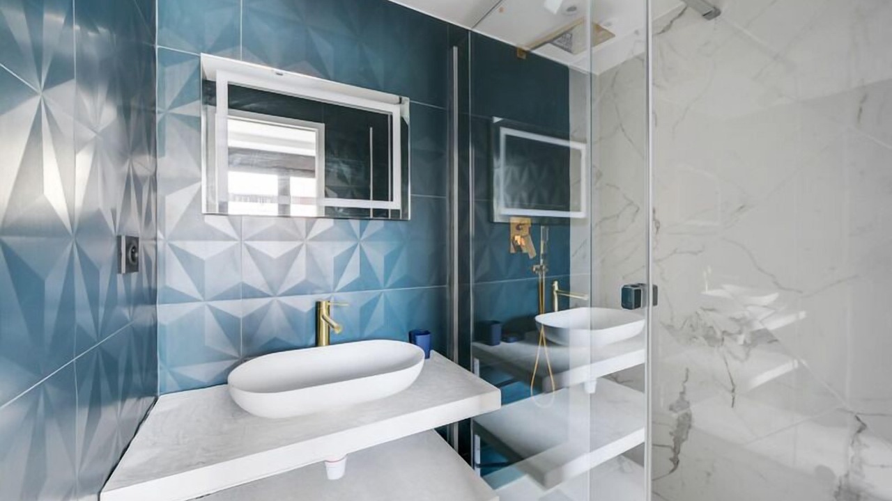 Photo of Bathroom in 15th Arrondissement