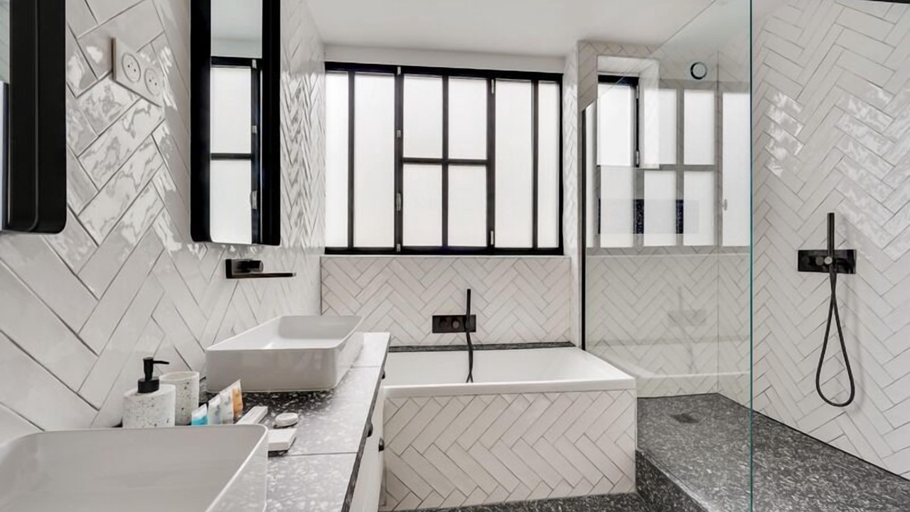 Photo of Bathroom in Quartier Sainte-Marguerite
