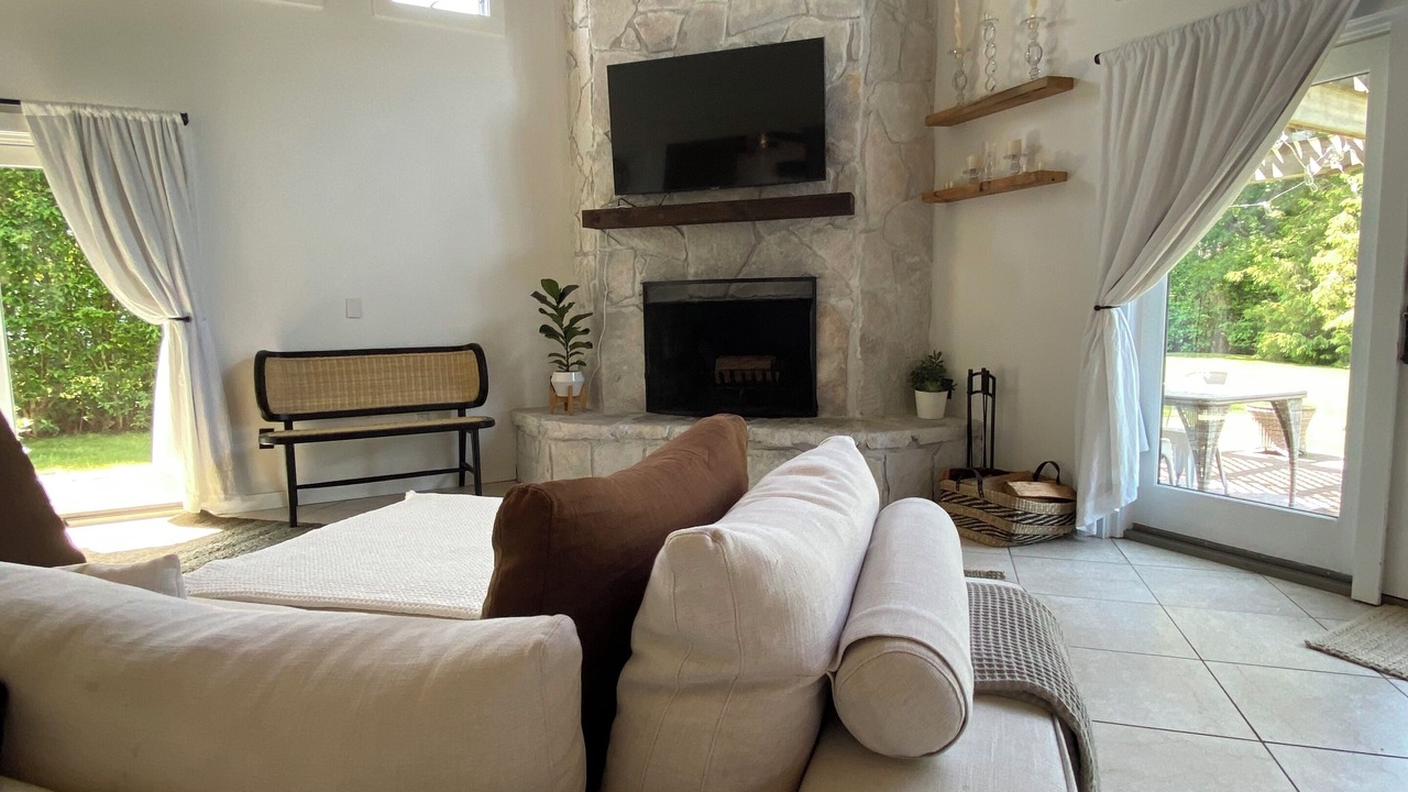 Photo of Livingroom in Culloden Shores