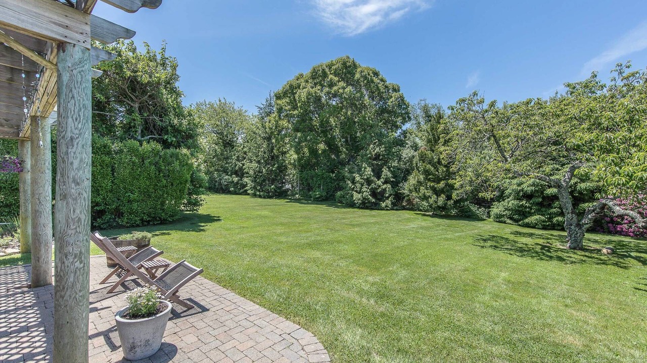 Photo of Outdoor in Culloden Shores