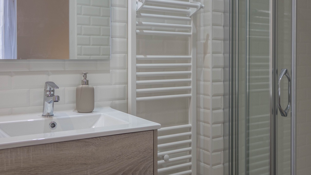 Photo of Bathroom in Chateaudun-Bannier