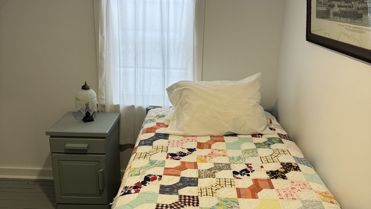 Photo of Bedroom in Hampton