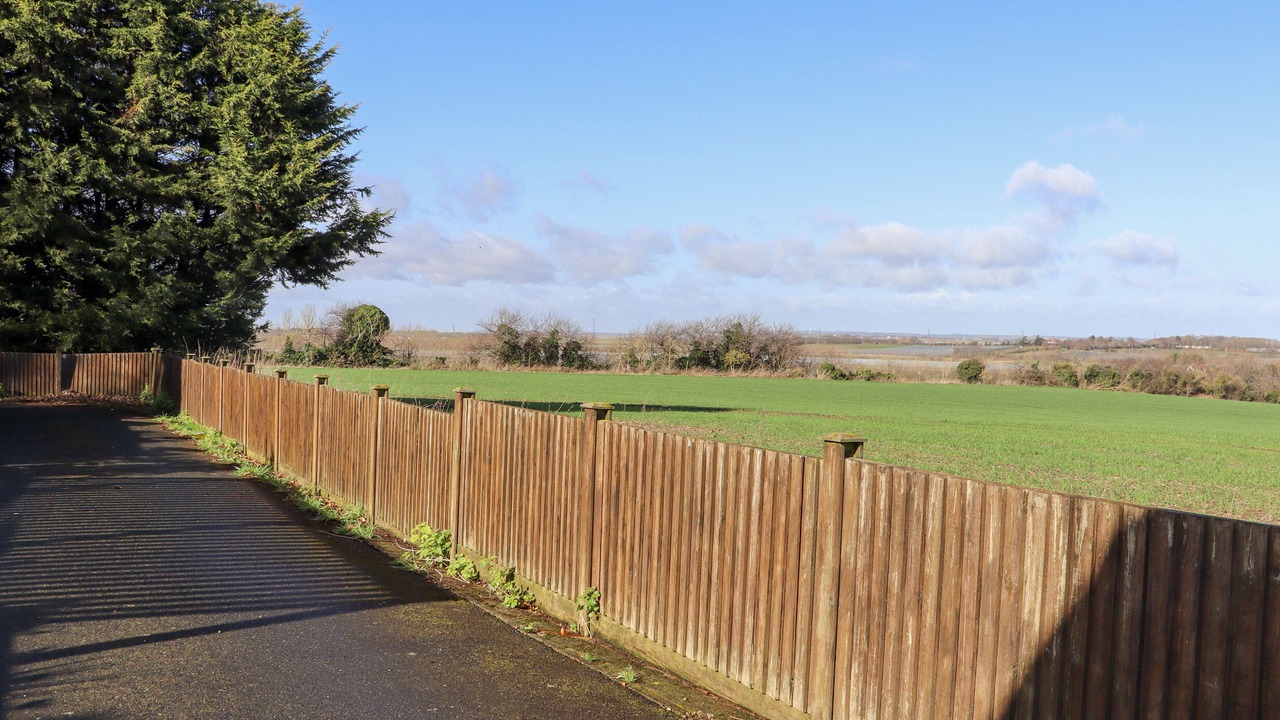 Photo of Outdoor in Graveney