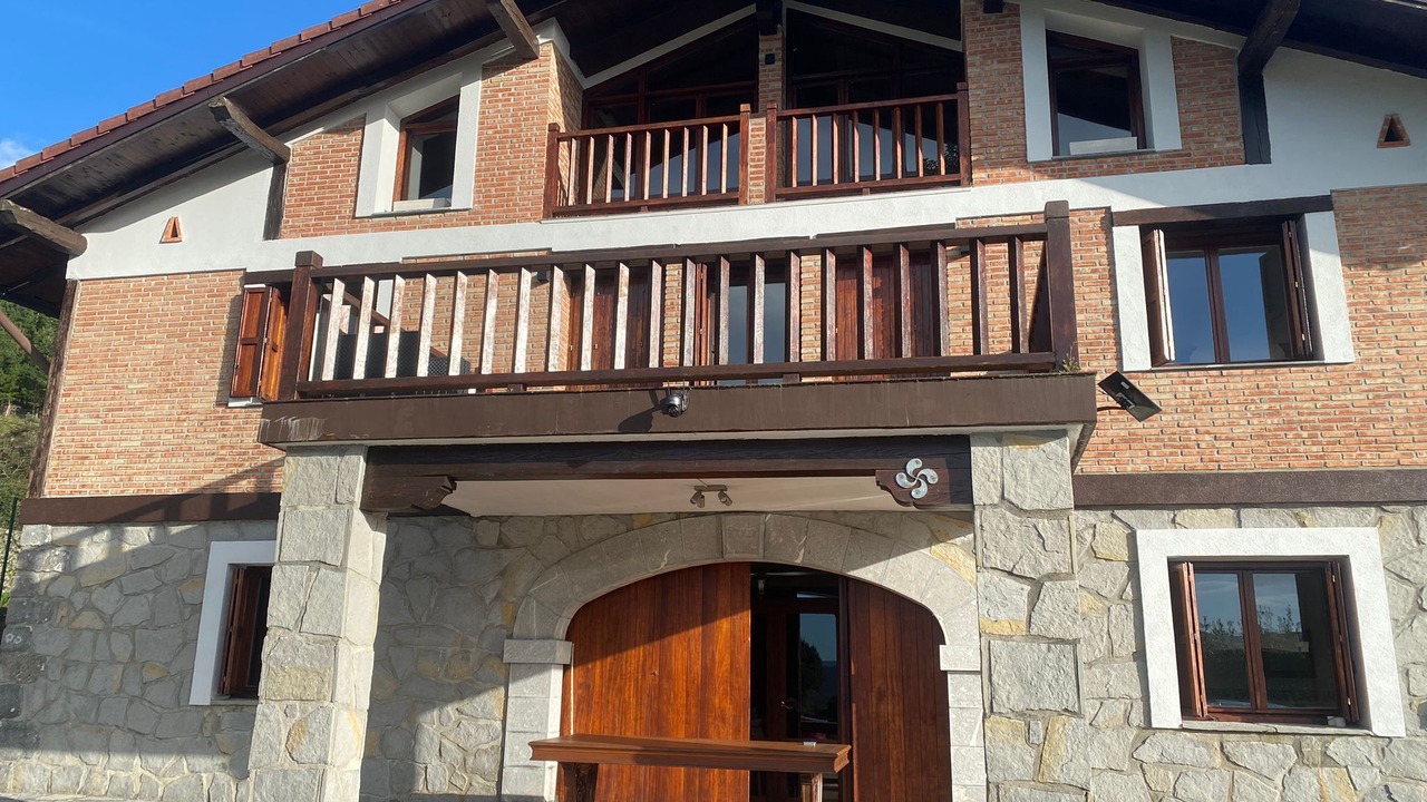 Photo of Outdoor in Gautegiz Arteaga