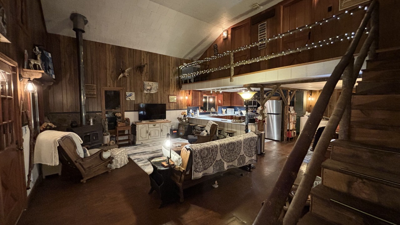 Photo of Bedroom in Frank