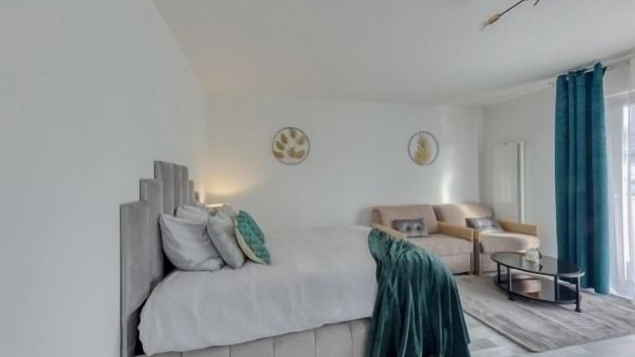 Photo of Bedroom in Sevran