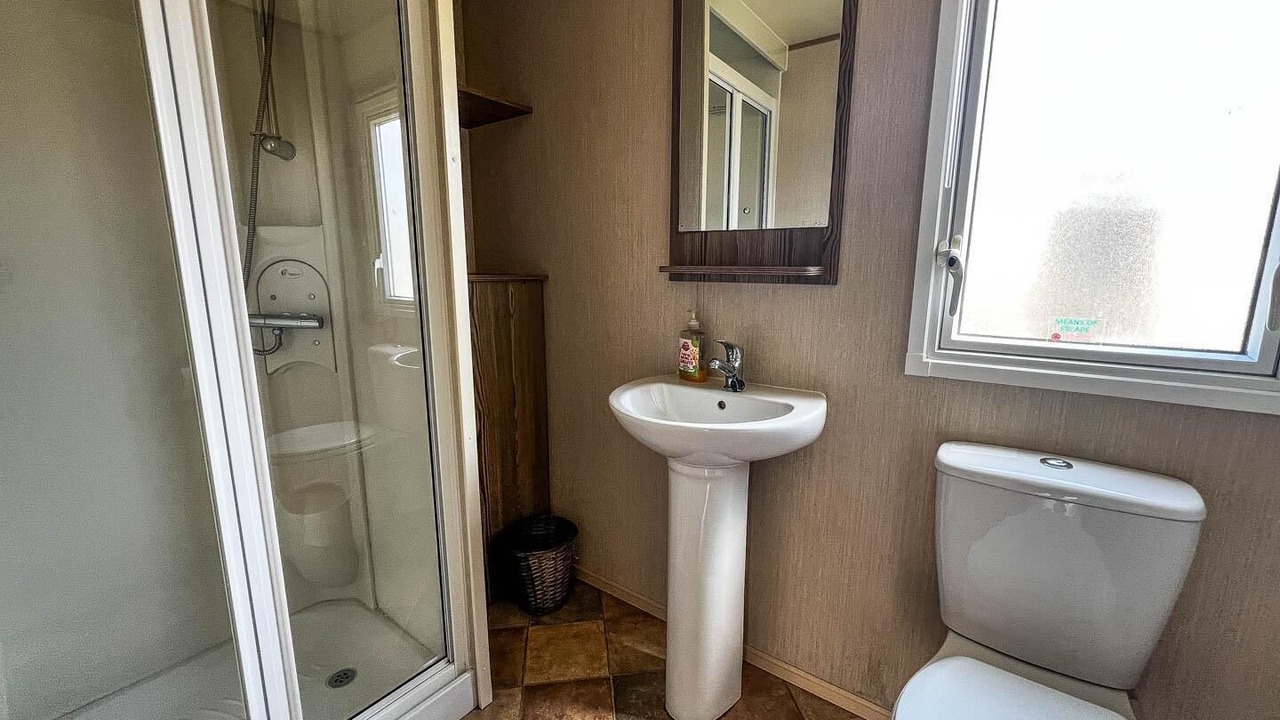 Photo of Bathroom in Reighton