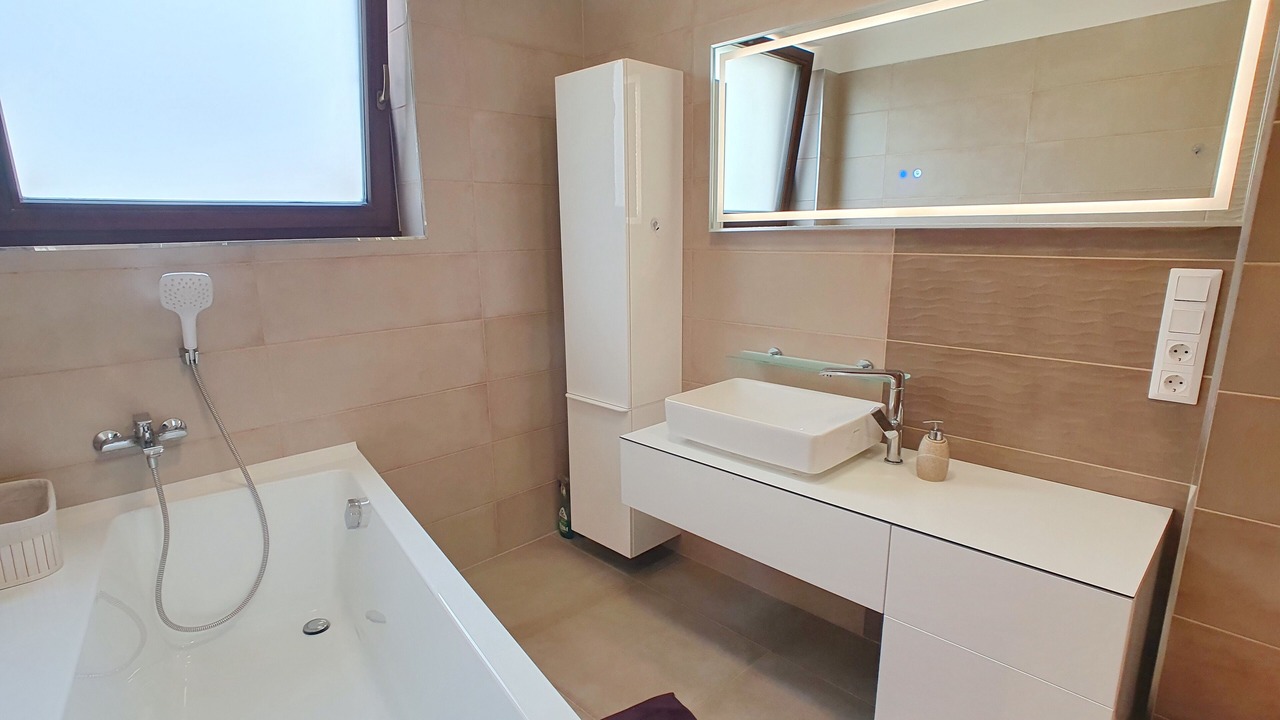 Photo of Bathroom in Vonyarcvashegy