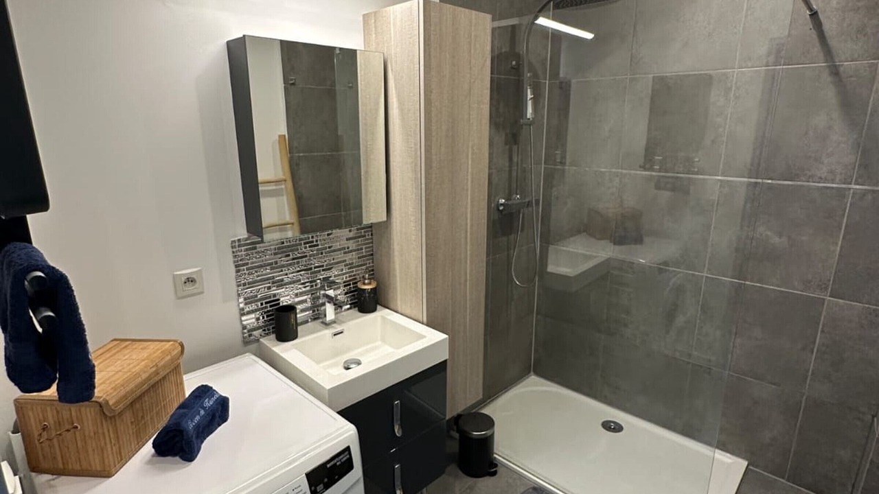 Photo of Bathroom in Chagey