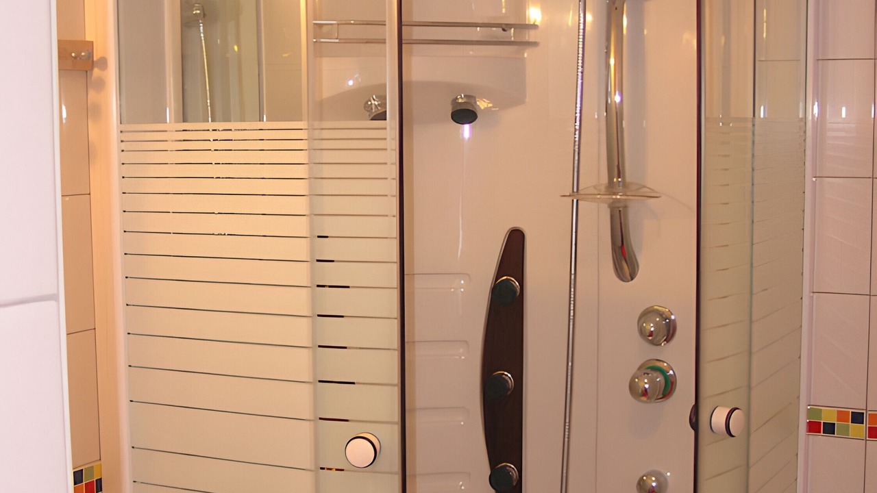 Photo of Bathroom in Roscoff