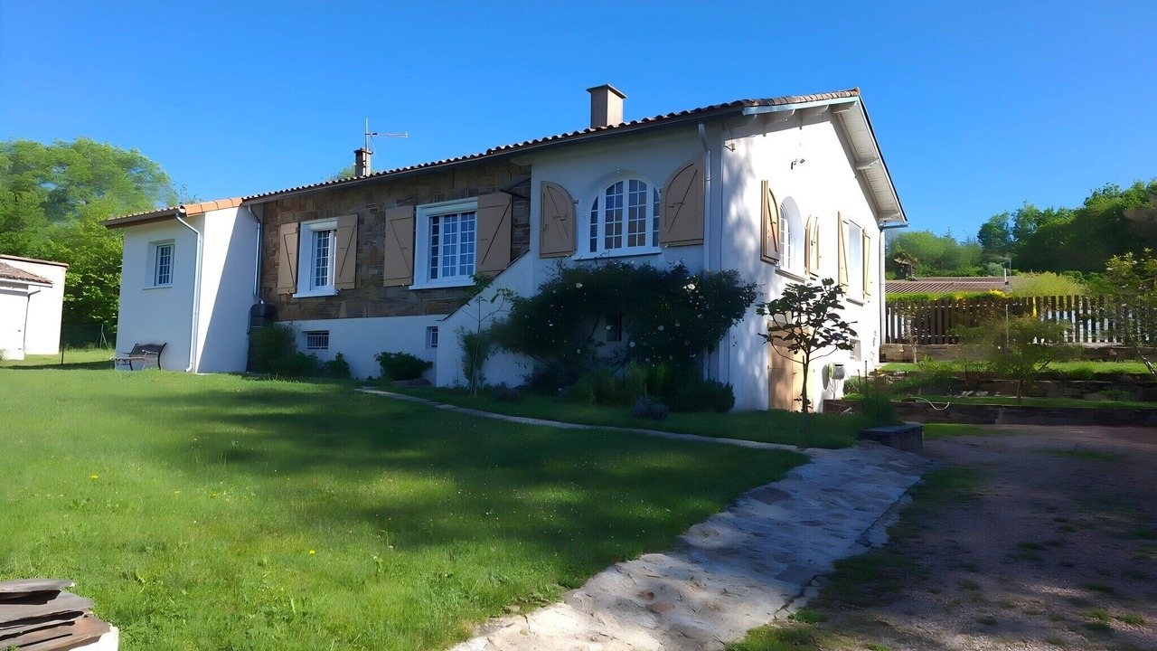 Photo of Outdoor in Saint-Denis