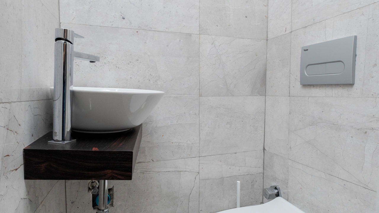 Photo of Bathroom in Cihangir