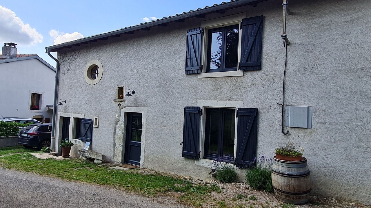 Photo of Outdoor in Ormes-et-Ville
