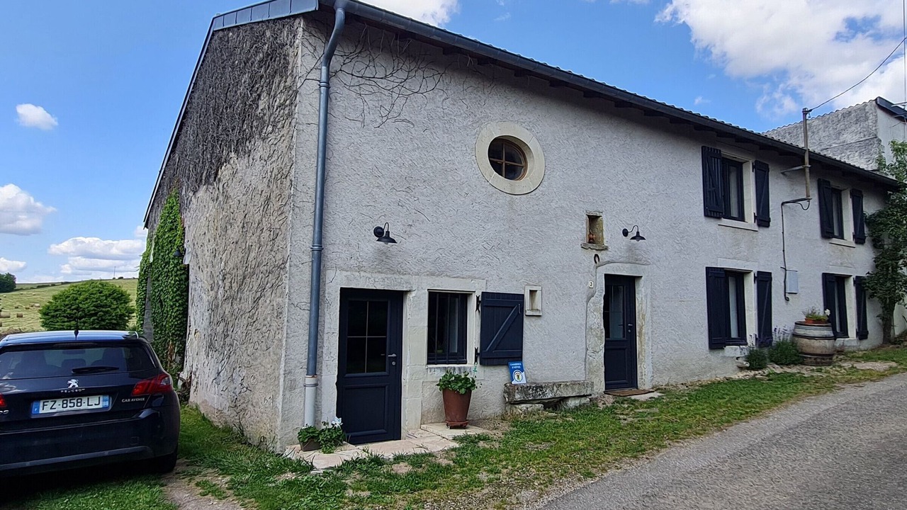 Photo of Outdoor in Ormes-et-Ville