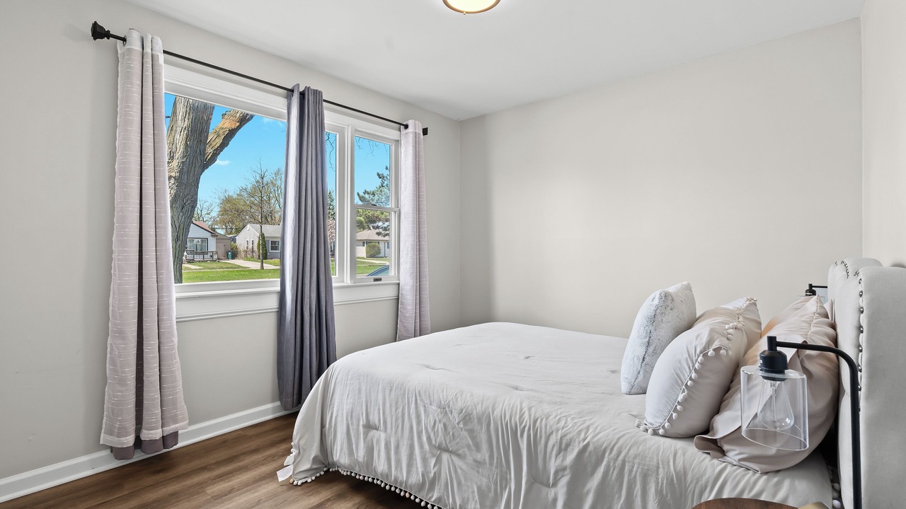 Photo of Bedroom in Royal Oak