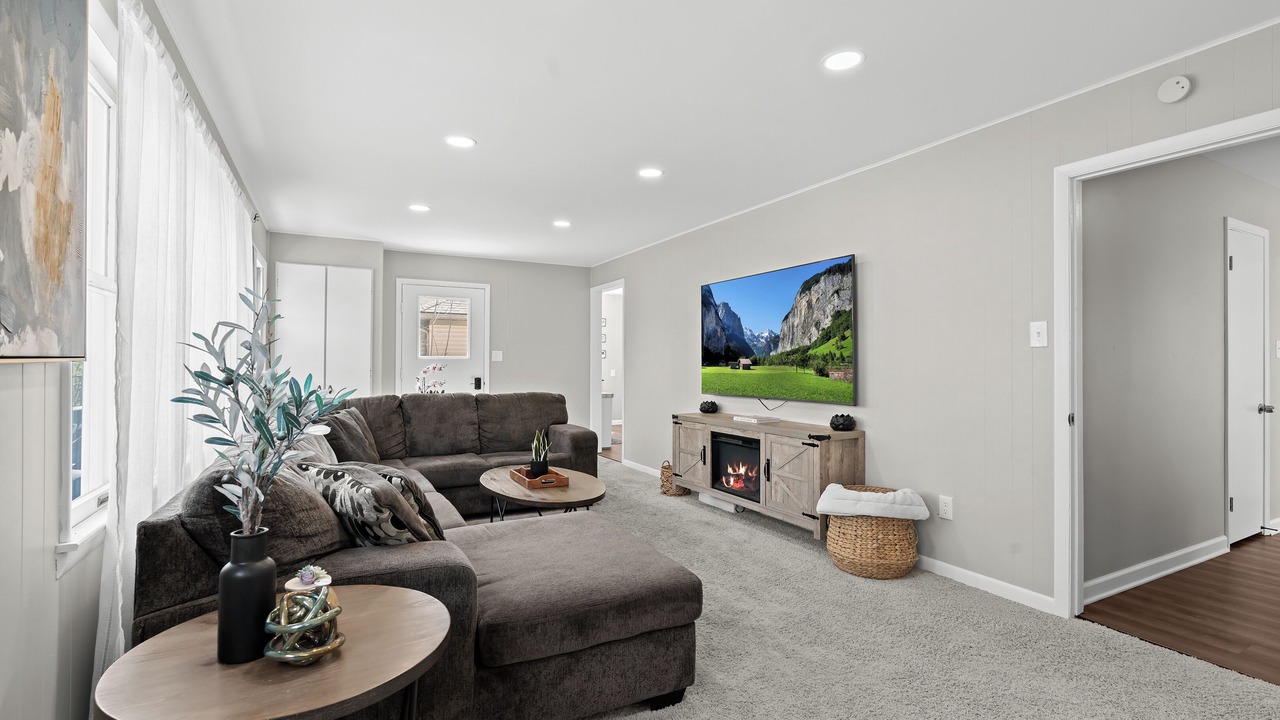 Photo of Livingroom in Royal Oak