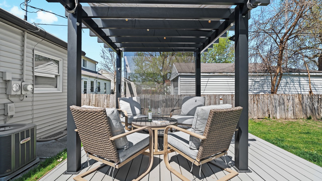 Photo of Outdoor in Royal Oak