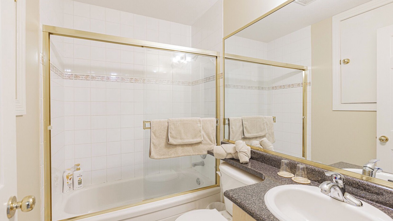 Photo of Bathroom in Marpole