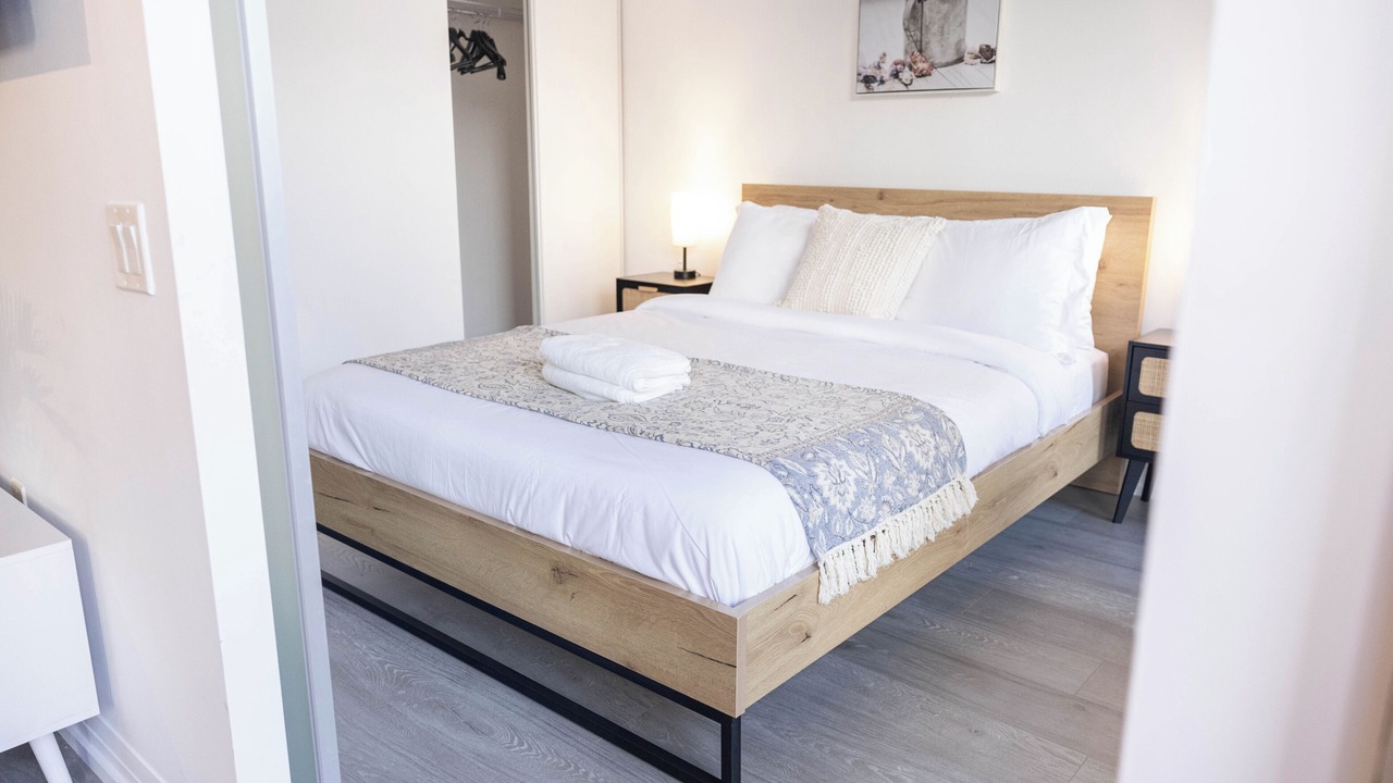Photo of Bedroom in Garden District