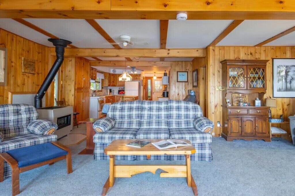 Photo of Livingroom in Madawaska Valley