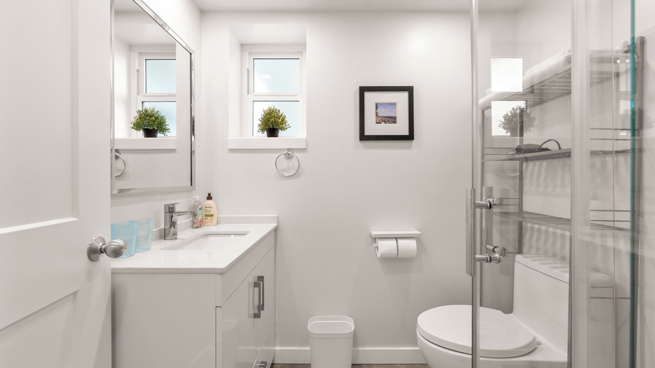 Photo of Bathroom in Marpole