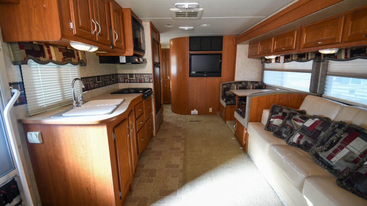 Photo of Livingroom in Leduc