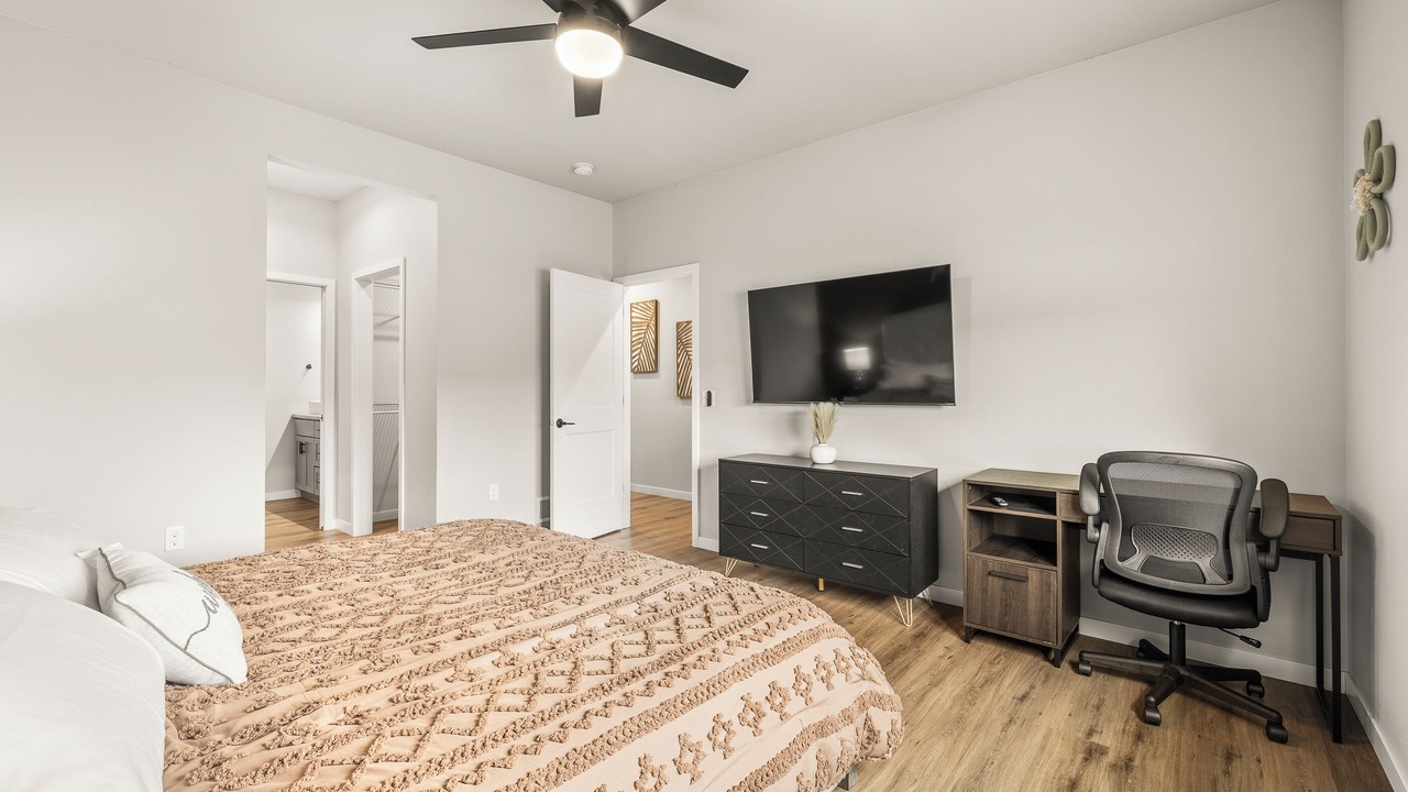 Photo of Bedroom in Plover