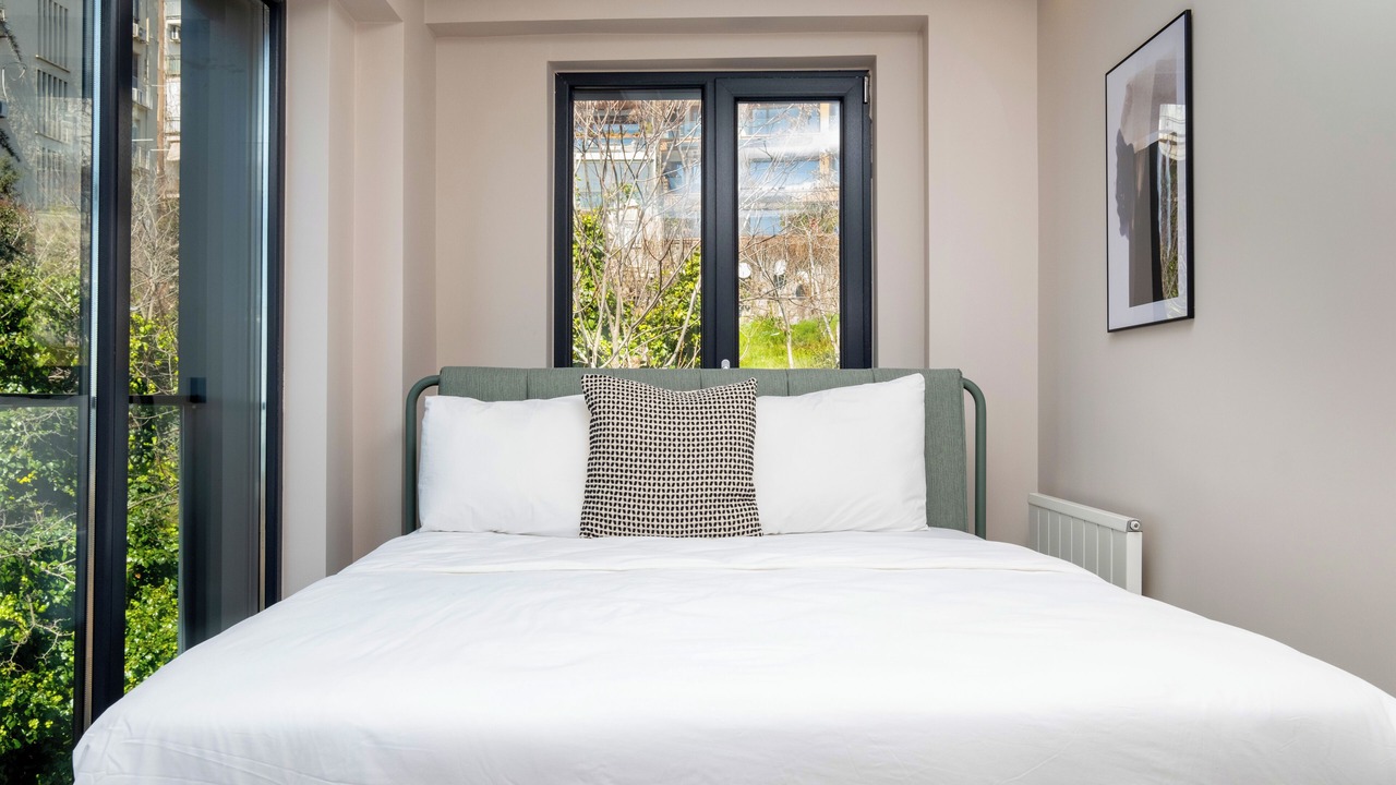 Photo of Bedroom in Cihangir
