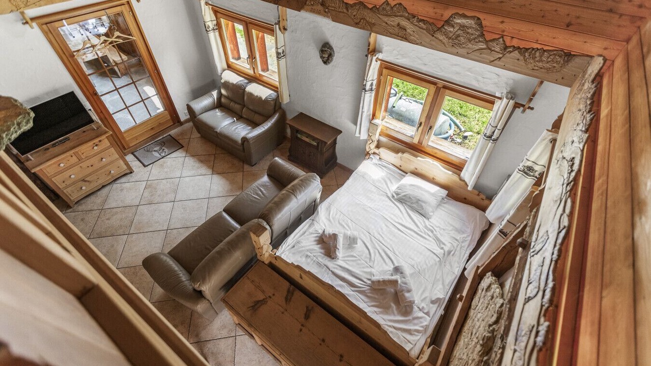 Photo of Bedroom in Evolene