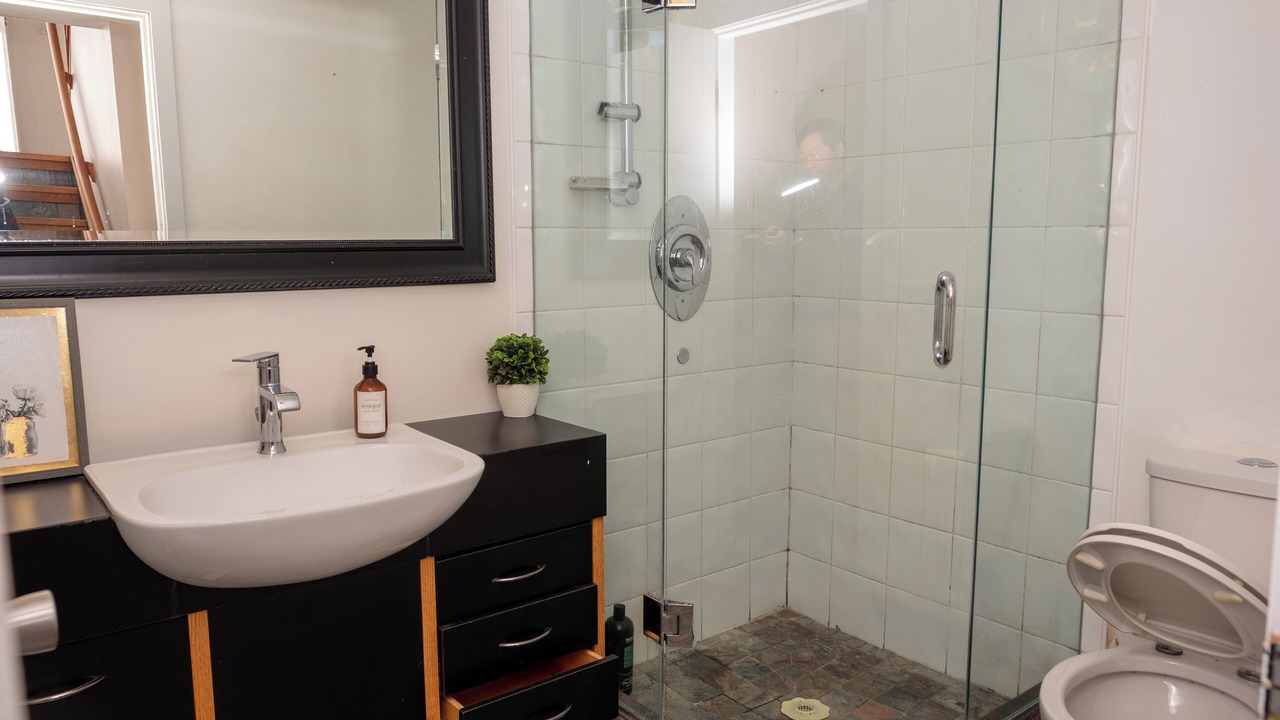 Photo of Bathroom in Varsity