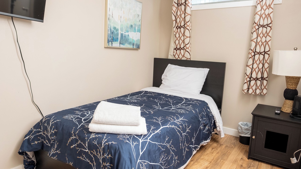 Photo of Bedroom in Varsity