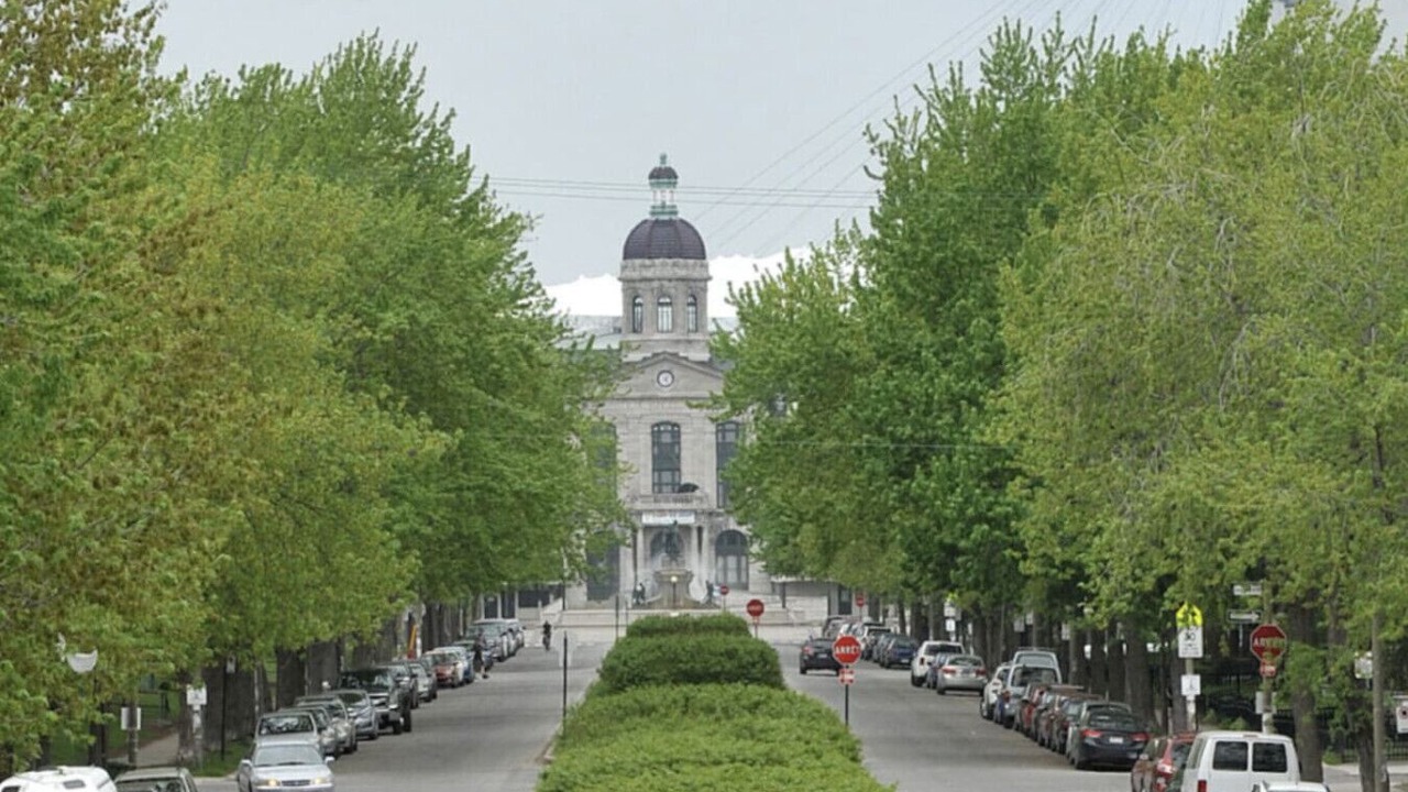 Photo of Others in Maisonneuve