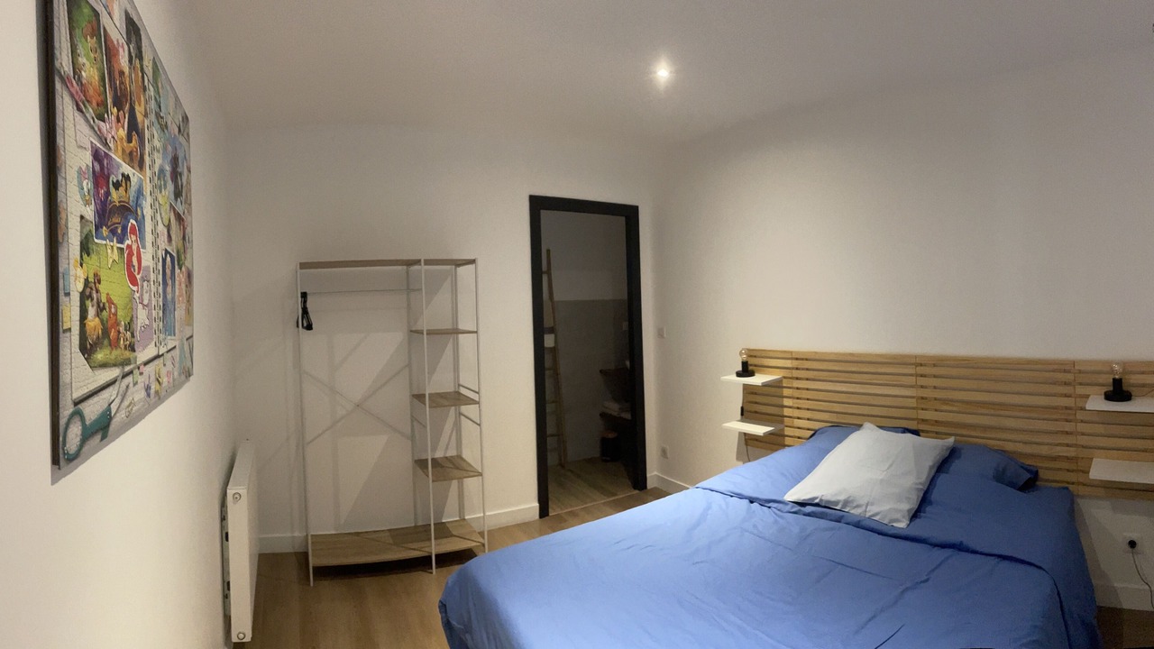 Photo of Bedroom in Migron