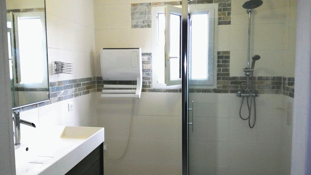 Photo of Bathroom in Thorigny