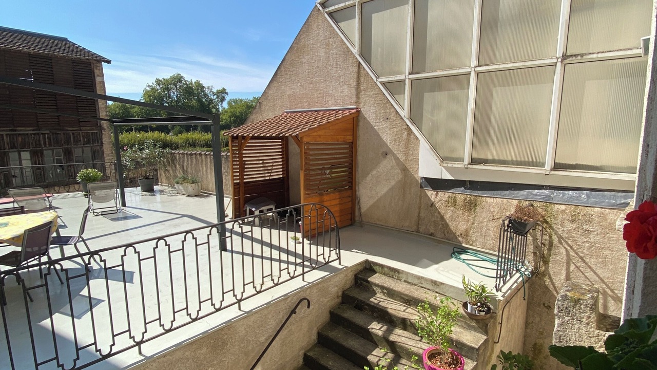 Photo of Outdoor in Dole