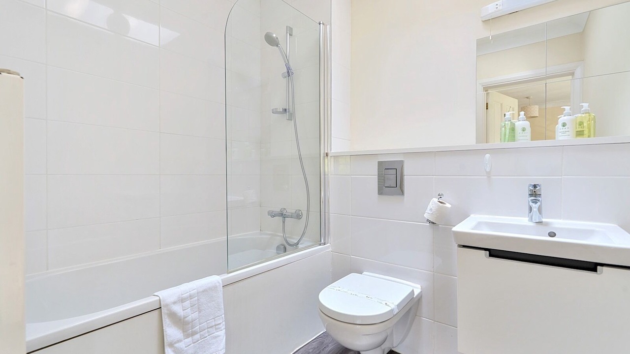 Photo of Bathroom in Runnymede