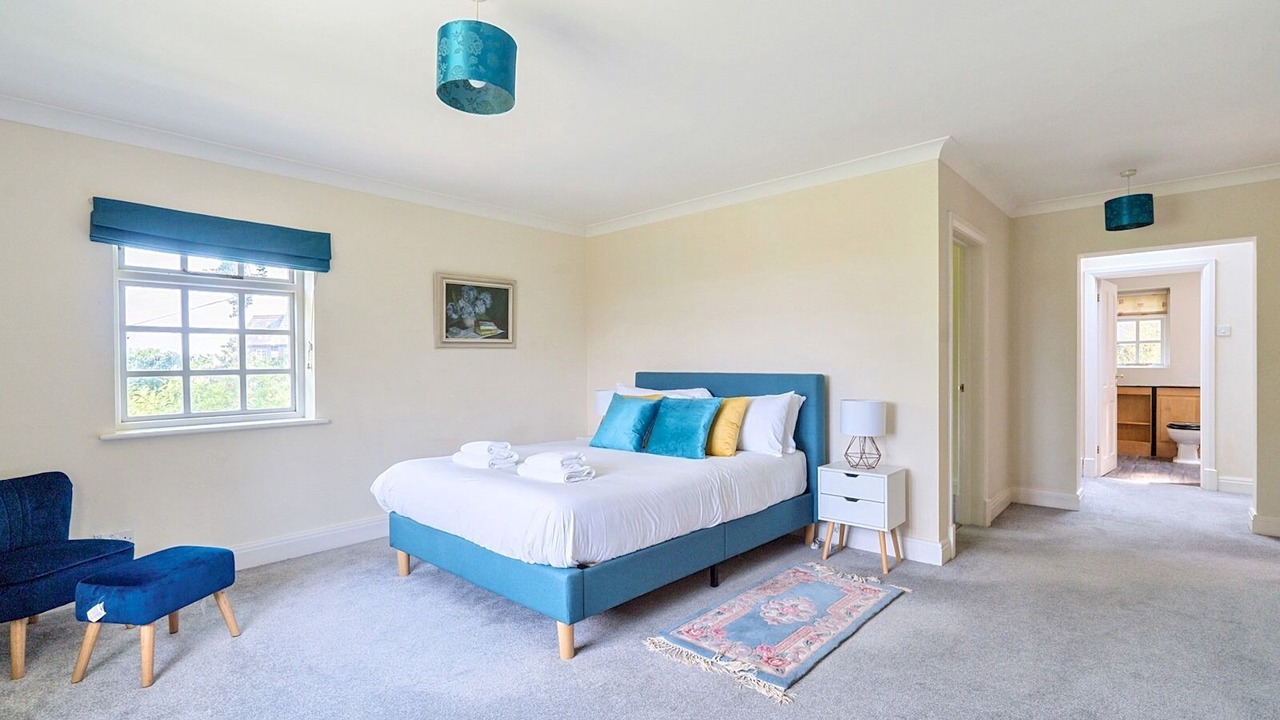 Photo of Bedroom in Runnymede