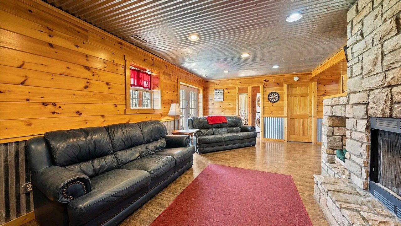 Photo of Livingroom in Logan