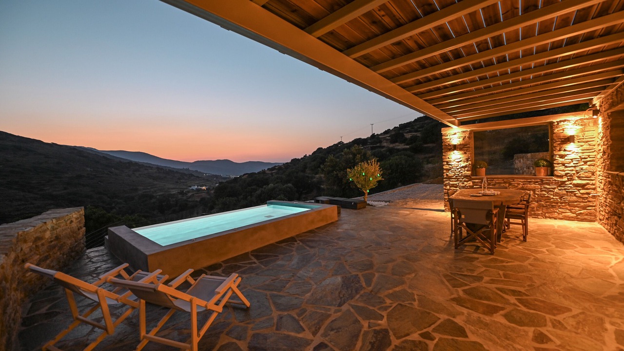 Photo of Patio Balcony in Exomvourgo