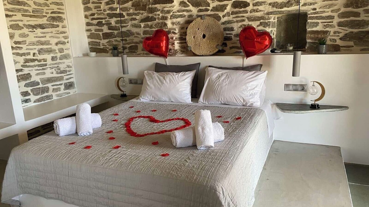 Photo of Bedroom in Exomvourgo