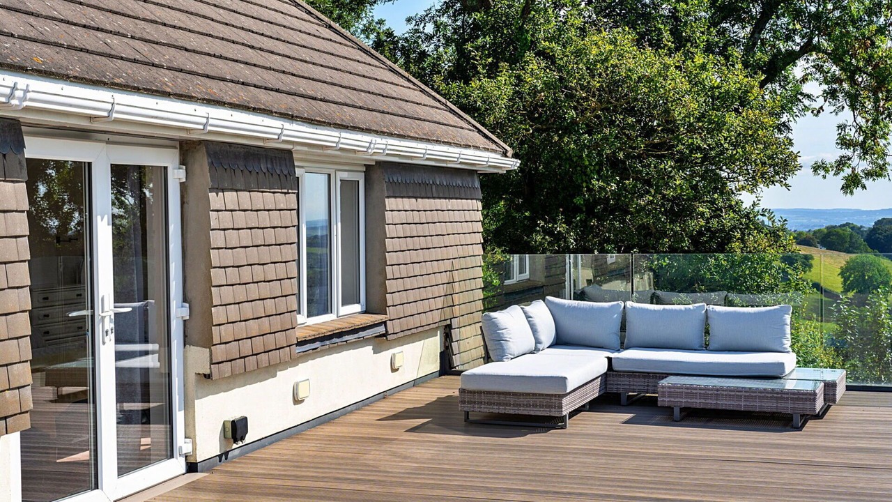 Photo of Patio Balcony in Newton Saint Cyres