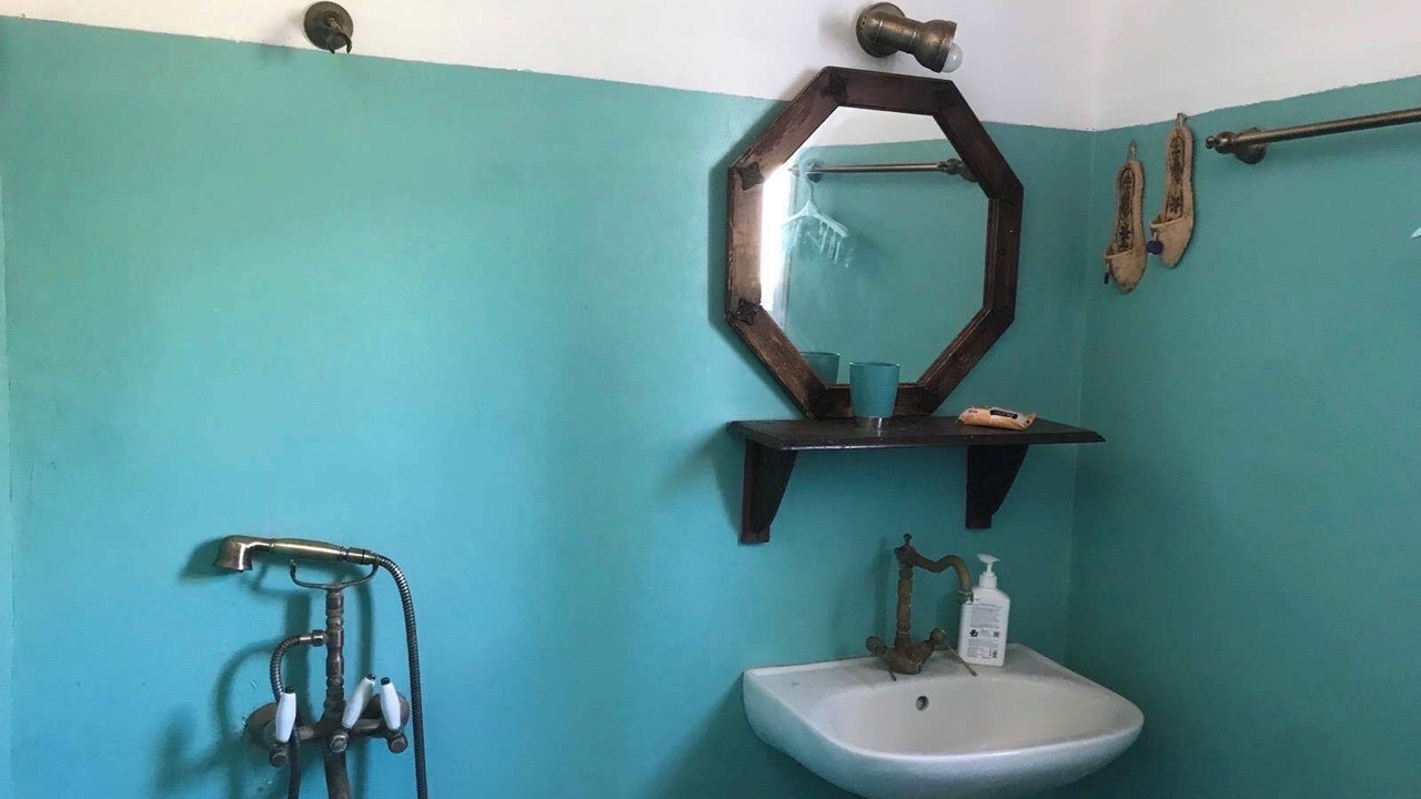 Photo of Bathroom in Grikos