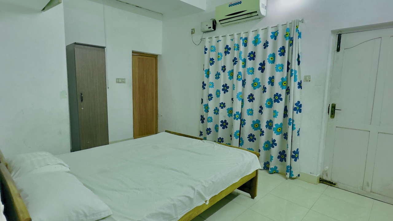 Photo of Bedroom in Vellayani