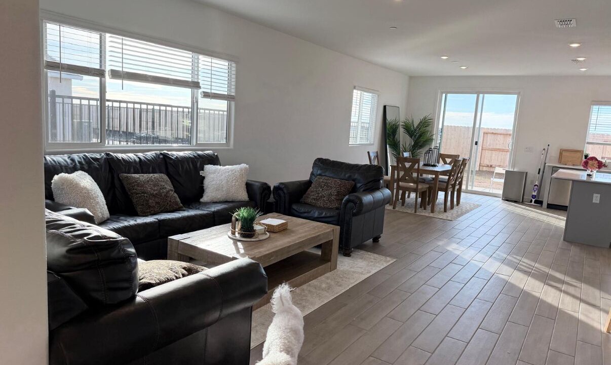 Photo of Livingroom in Rancho Cordova