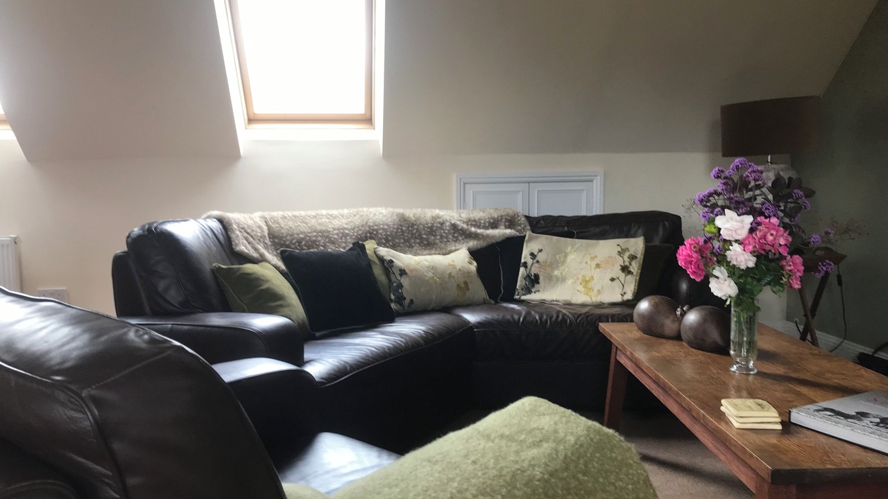Photo of Livingroom in Barns Green