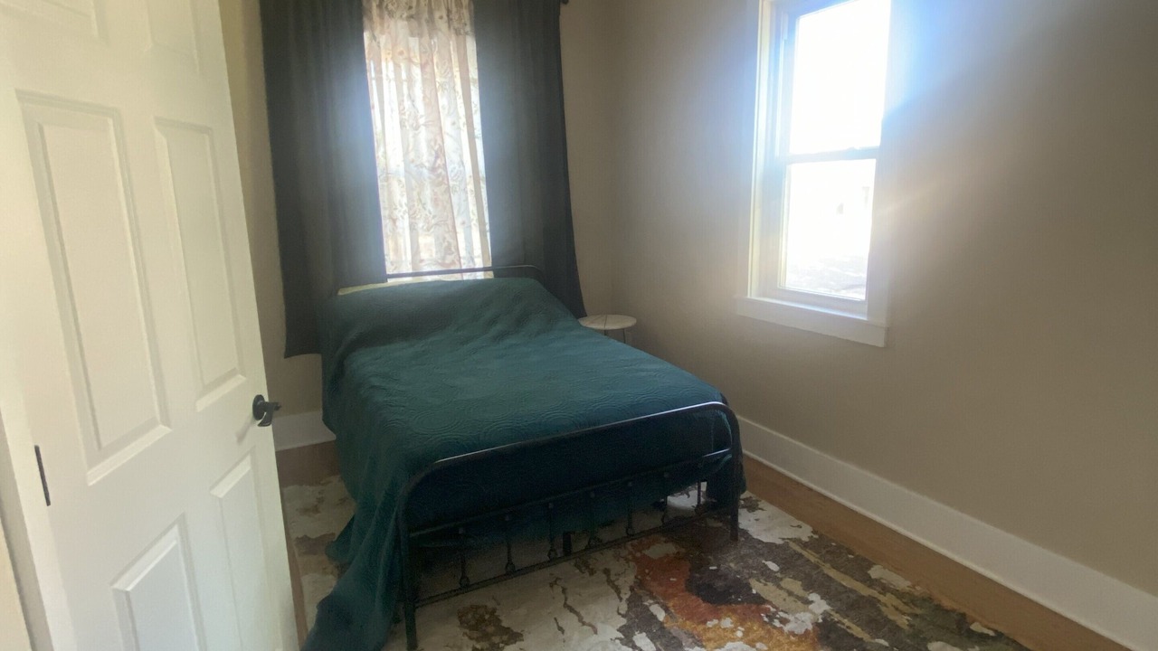 Photo of Bedroom in Alma