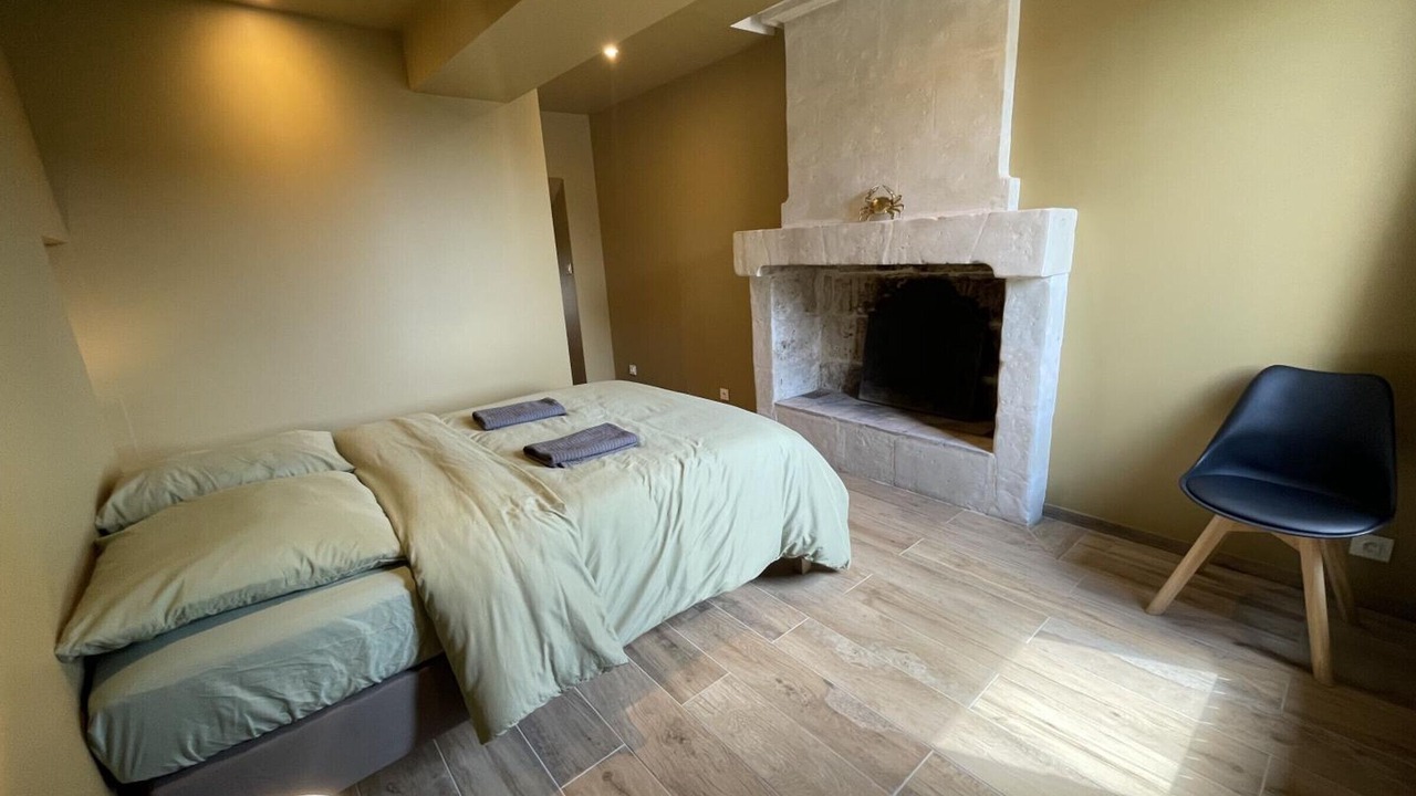Photo of Bedroom in Avoine