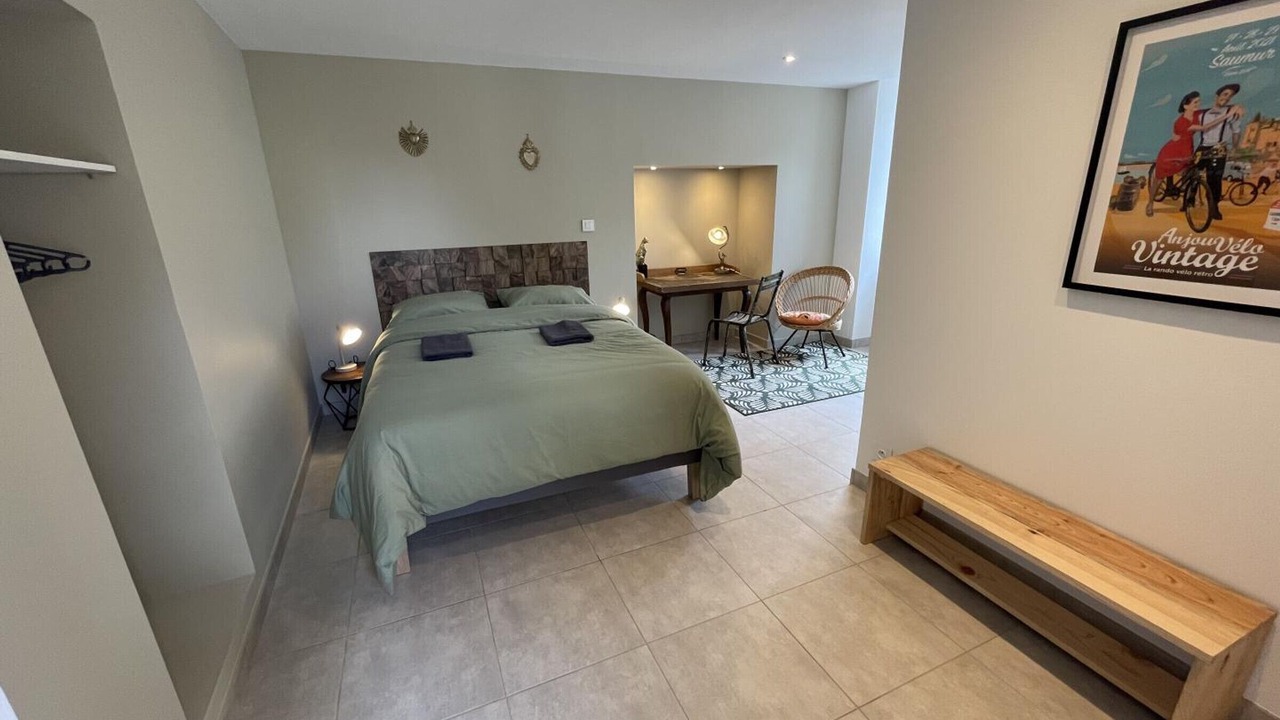 Photo of Bedroom in Avoine