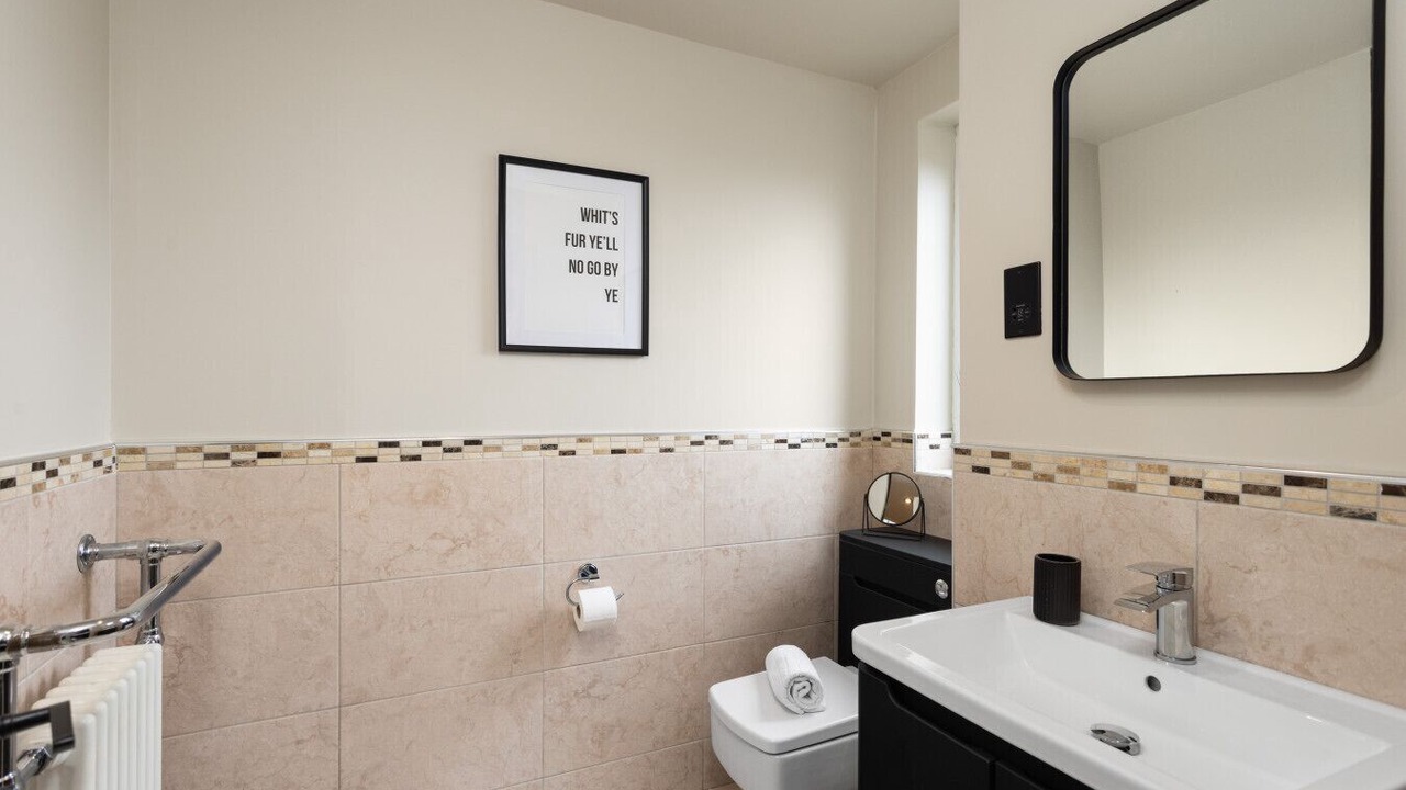 Photo of Bathroom in Glenrothes